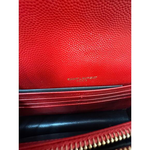 Saint Laurent 2018 Cassandre Wallet on Chain Red w/box - Picture 9 of 15
